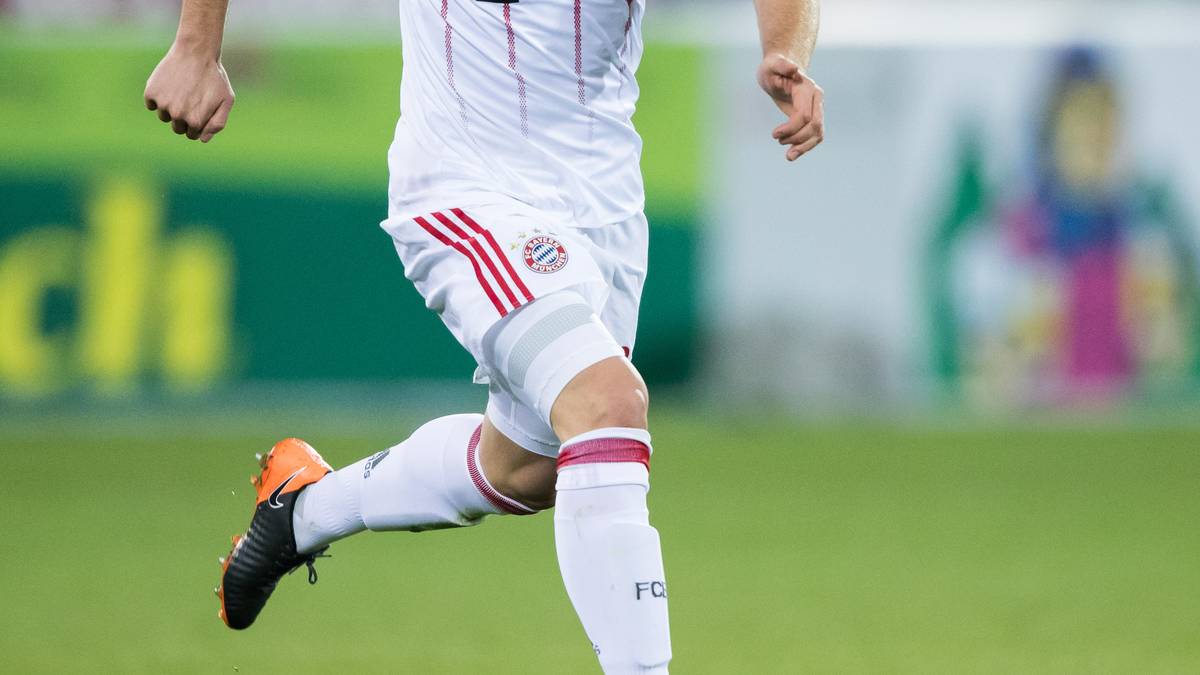 JOSHUA KIMMICH: Hatte gegen Brandt zunächst einen schweren Stand, zog sich aber in den meisten Fällen achtbar aus der Affäre. In der Vorwärtsbewegung dadurch aber stark eingeschränkt - SPORT1-Note: 3