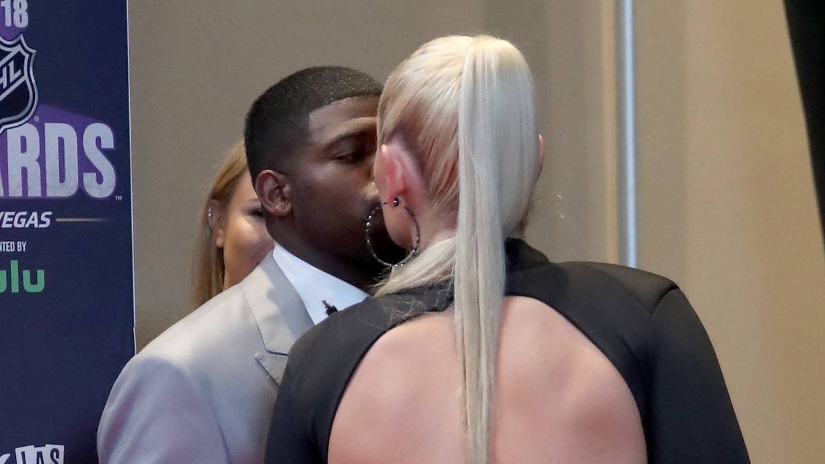 Gemeinsam trat das Paar auch bei den NHL-Awards im Juni auf