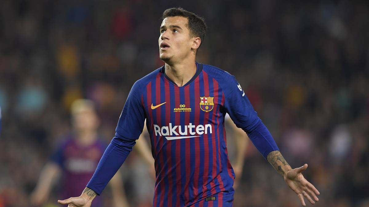PHILIPPE COUTINHO: Eigentlich wollte der FC Barcelona die Nummer 7 für Wunsch-Stürmer Antoine Griezmann aufheben. Weil der Franzose allerdings kurz vor der WM seinen Vertrag bei Atletico Madrid verlängerte, tauschte 125-Millionen-Mann Coutinho seine 14 gegen die 7