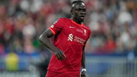 Der Transfer-Poker zwischen dem FC Bayern und dem FC Liverpool um Sadio Mané läuft! Nach SPORT1-Informationen sind erste Verhandlungen im Gange– allerdings offenbar noch ohne Erfolg. 