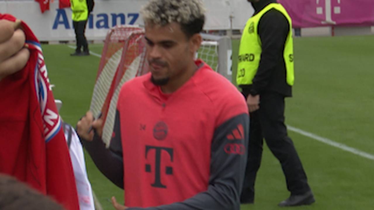 Luis Díaz sorgt für Fan-Andrang bei Bayern-Training