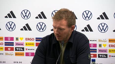 Vor dem Aufeinandertreffen mit Nordirland sagte Bundestrainer Julian Nagelsmann, dass die Fans kein schönes Spiel erwarten dürfen. Einen Tag vor der Partie entschuldigt er sich dafür, dass die Aussage falsch aufgenommen wurde.