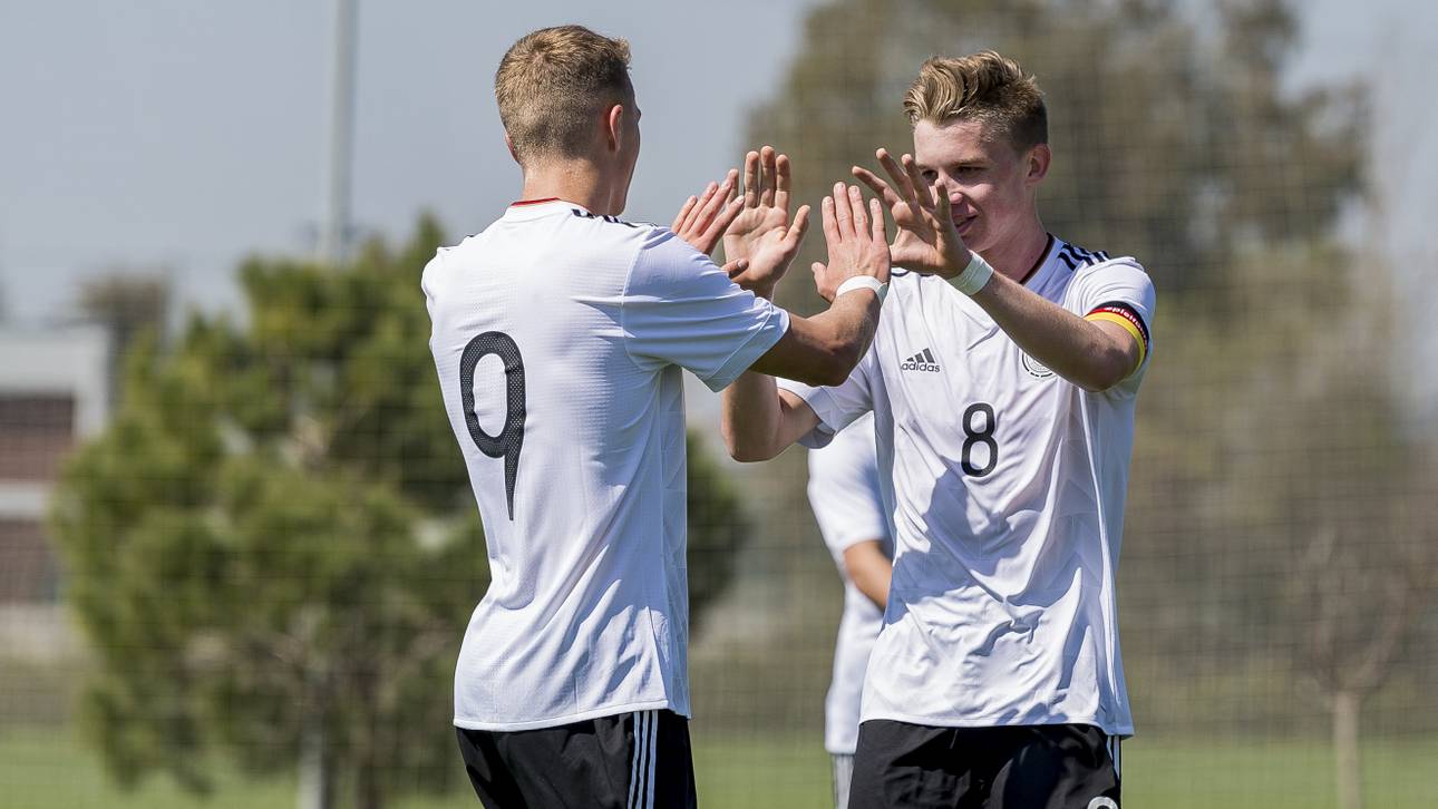 U17: DFB-Team mit Torfestival