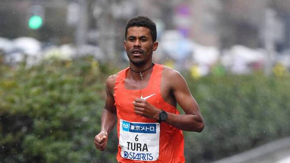 Seifu Tura gewann in Chicago