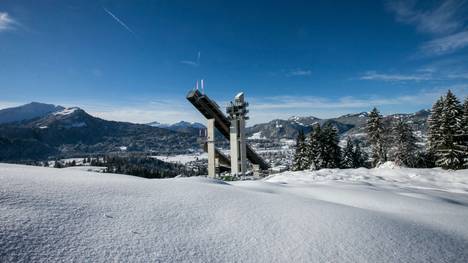 Die Heini-Klopfer-Skiflugschanze in Oberstdorf ist eine Station der Vierschanzentournee
