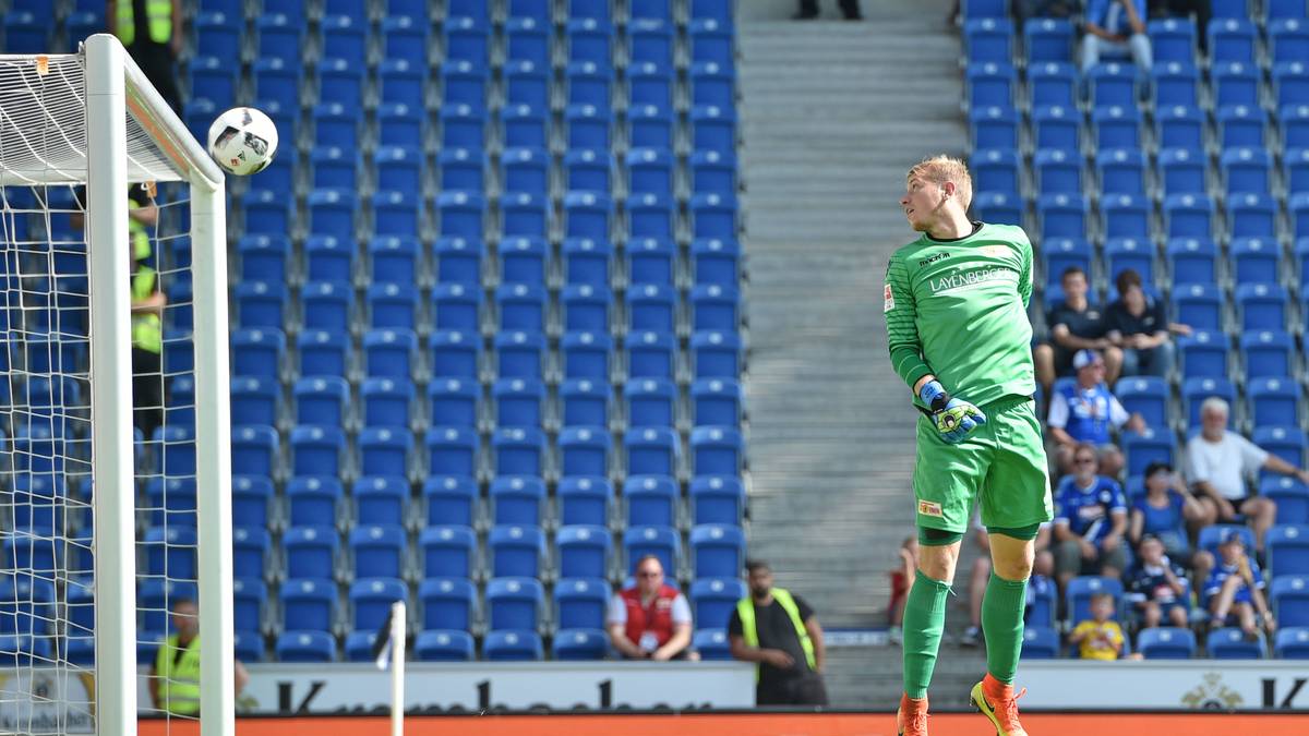 13. PLATZ: Jakob Busk (1. FC Union Berlin): Weisse Westen: 7 - Gegentore: 23