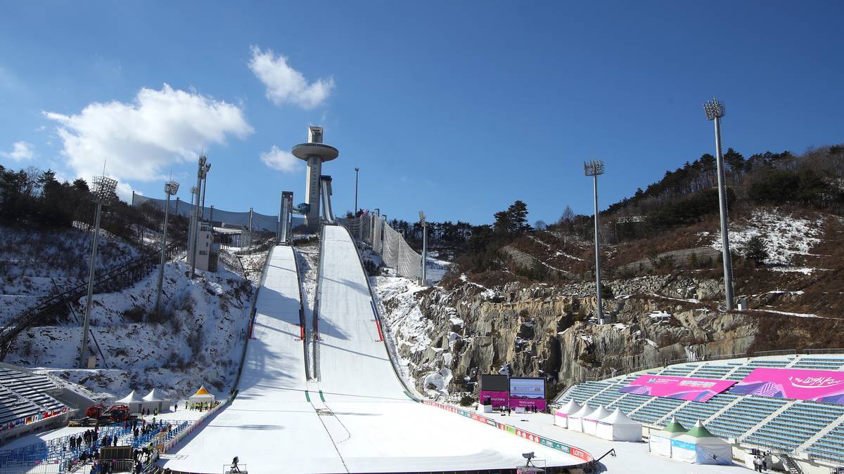 ALPENSIA SKI JUMPING CENTRE (ASJ): Skispringen, Nordische Kombination, Snowboard Big Air - Kapazität: 9788 Zuschauer (7288 Sitzplätze, 2500 Stehplätze)