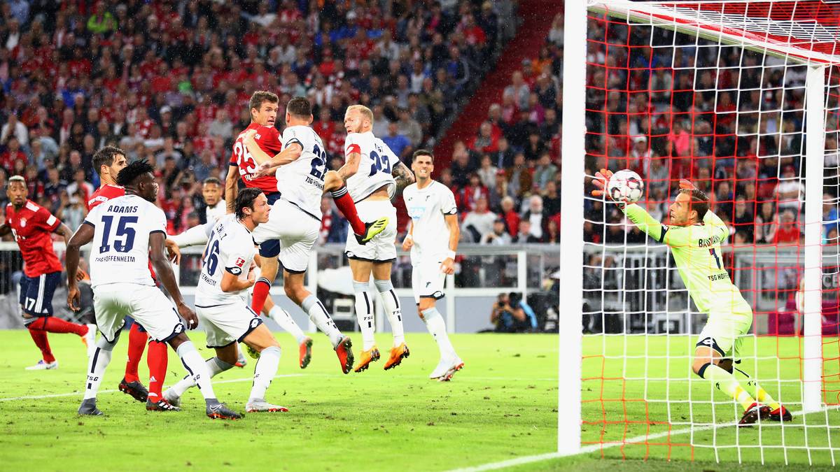 HOFFENHEIM - OLIVER BAUMANN: Hätte bei der Ecke vorm 1:0 rauskommen können, da Müller aus fünf Metern einnickte. Rettete später stark gegen den durchgebrochenen Coman und noch später gegen Ribery. Entschärfte den ersten Elfmeterversuch von Lewandowski, beim zweiten war er machtlos. SPORT1-Note: 3,5