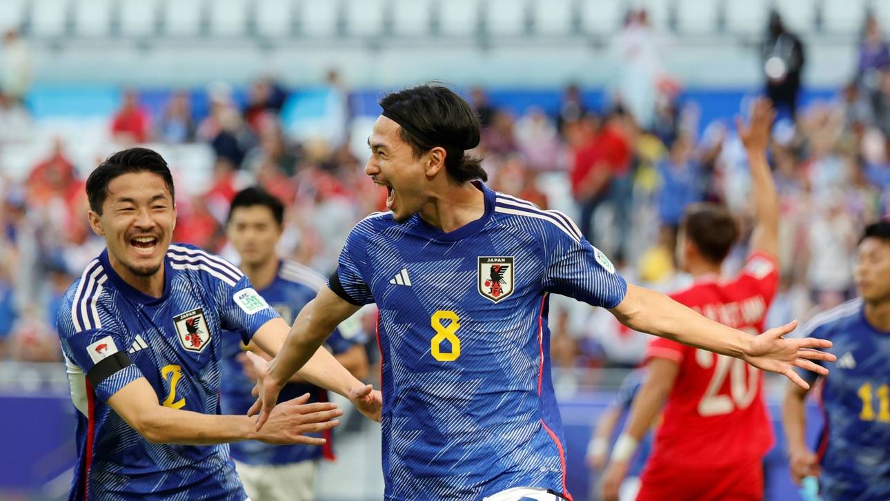 Minamino führt Japan zum Auftaktsieg