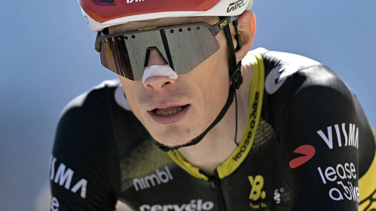 Nach Kollision mit Fotograf: Vingegaard stürzt im Ziel