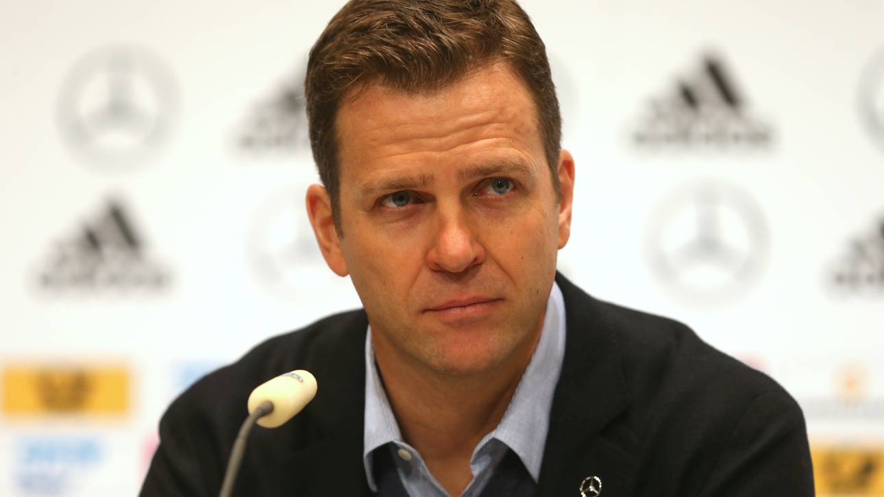 Bierhoff: Ausrüsterfrage weiter offen