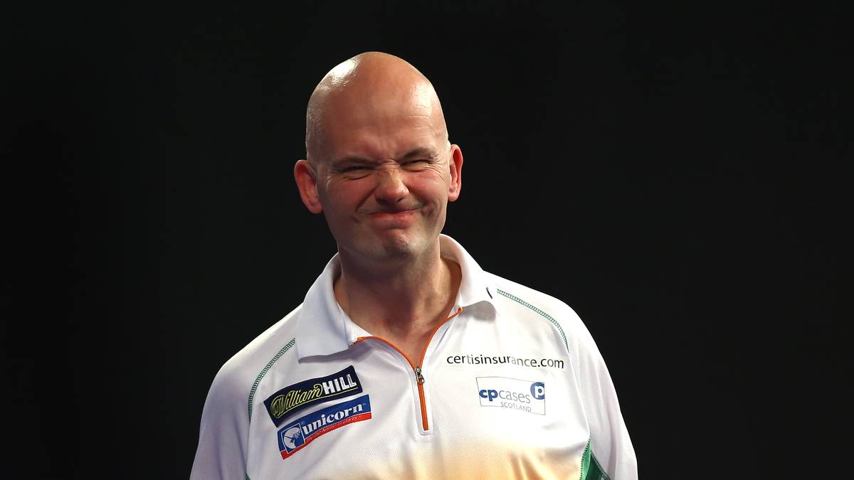 3:0 heißt es am Ende. Caven bekommt es nun in Runde zwei mit Whitlock-Bezwinger Ricky Evans zu tun