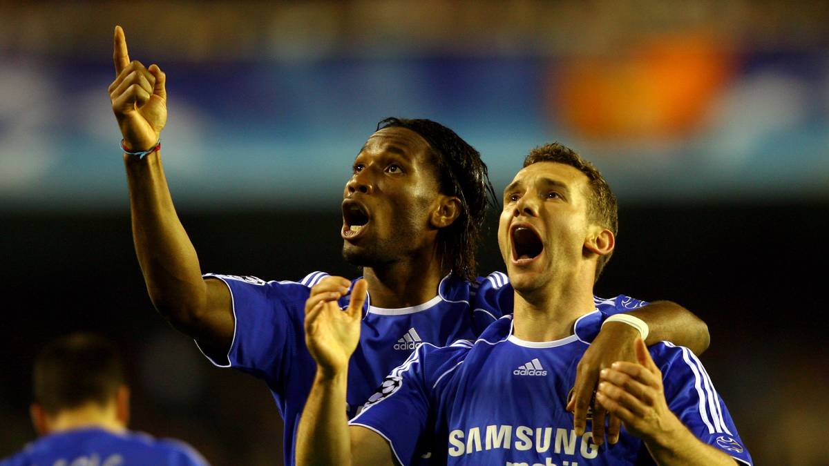 Bei den Blues steigt nun der zweitälteste seiner vier Söhne, Kristian, in Chelseas Jugendakademie ein, wie Schewtschenko Senior in einem Interview bei "Vesti.ua" verriet. "Das ist eine sehr gute Nachwuchsakademie, die mehr als ein Dutzend Spieler hervorgebracht hat", so der 42-Jährige