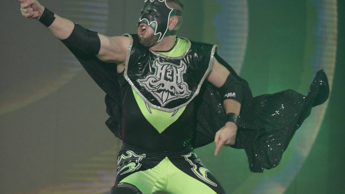 Kult-Charakter The Hurricane, ein Liebling der früheren Nullerjahre und alter Lieblingsfeind von The Rock, gibt sich ebenfalls die Ehre