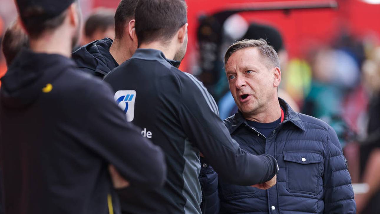 Horst Heldt war mit dem VAR-Einsatz alles andere als zufrieden