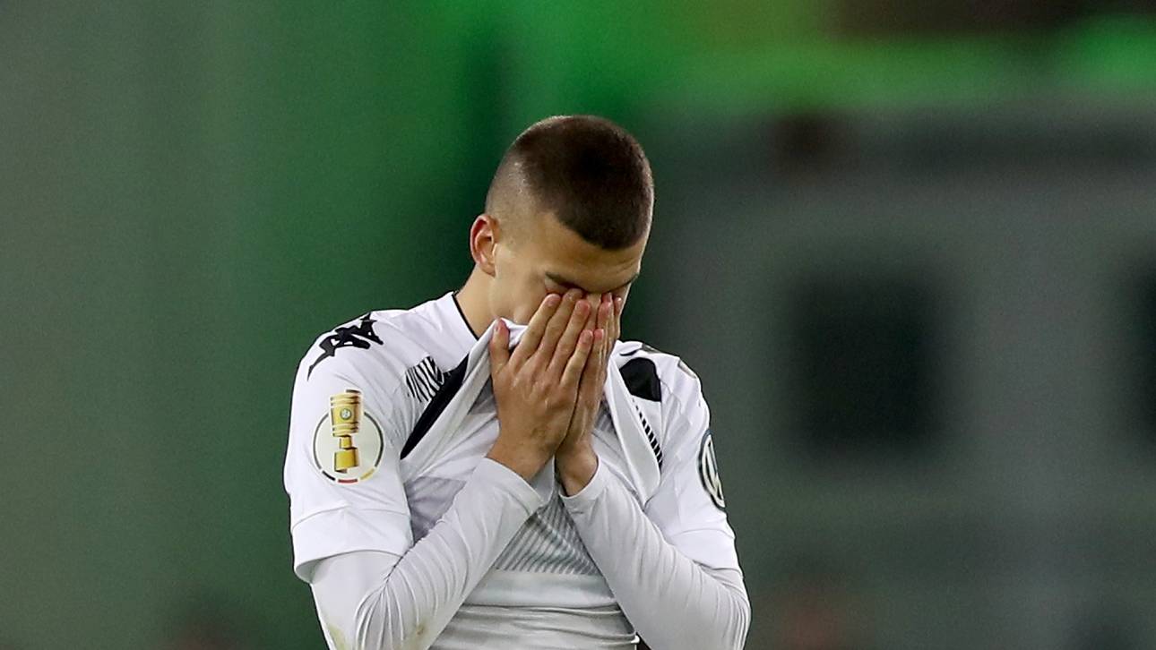 Benes erleidet Mittelfußbruch