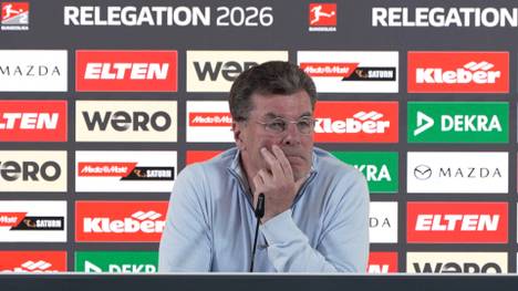 Vor dem Relegationsspiel gegen den SC Paderborn legt Dieter Hecking einen unterhaltsamen PK-Auftritt hin.