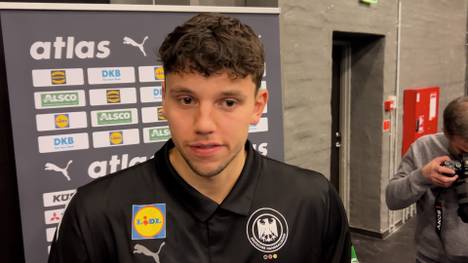 Marko Grgic spricht in einer Medienrunde darüber, wie er auf schlechte Phasen in einem Spiel reagiert.