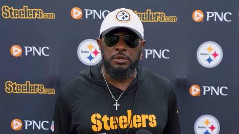 Steelers-Coach Mike Tomlin spricht über den Prozess der Eingewöhnung von Quarterback Aaron Rodgers. Der 41-Jährige mache bisher einen "richtig guten Job" im Austausch mit seinen Mitspielern.