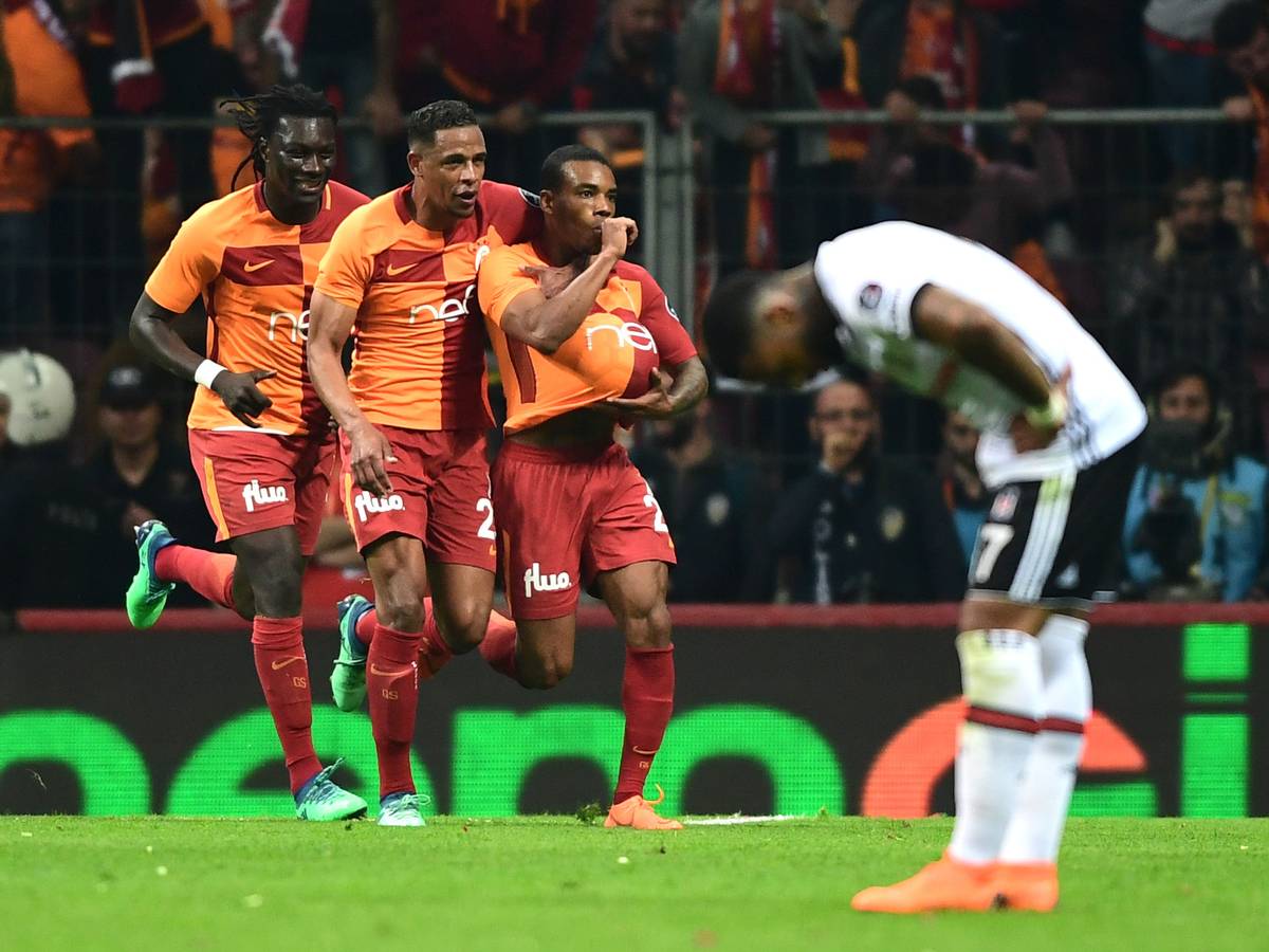 Super Lig Galatasaray Schlagt Besiktas Im Istanbul Derby