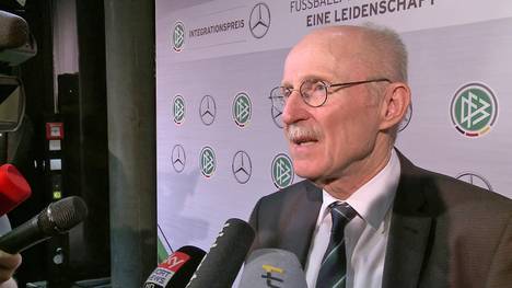 Willi Lemke erhielt den einen DFB-Integrationspreis