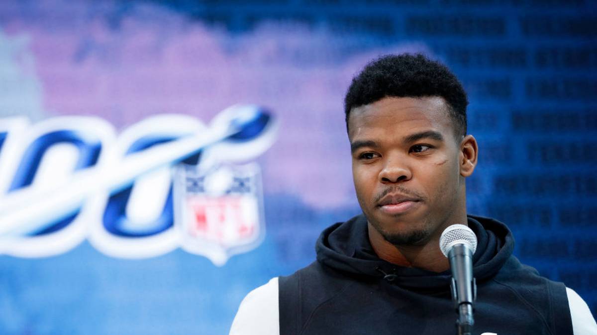 Im Draft holten die Pats Damien Harris (Bild) von Alabama in der 3. Runde. Er wäre der Ersatz, wenn Michel in die Knie geht - und kann dessen Rolle vom Talent auch ausfüllen. Als Passfänger wäre Rex Burkhead ein erstklassiger Ersatz für White