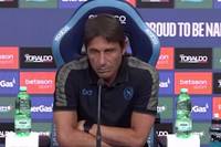 Vor dem Liga-Start betont der neue Napoli-Coach Antonio Conte, dass der Verein vor einem Umbruch stehe. Exemplarisch nennt er die Situation um Victor Osimhen.