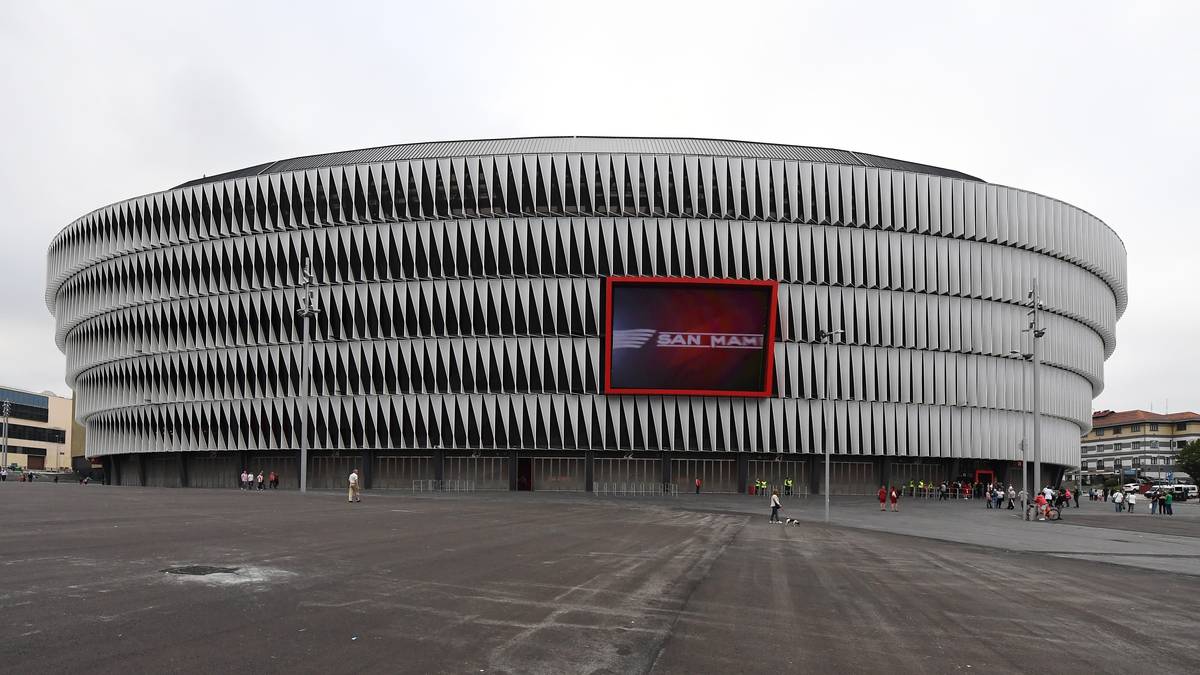 BILBAO/SPANIEN (San Mames, drei Gruppenspiele und ein Achtelfinale): Nicht Madrid, nicht Barcelona - sondern Bilbao. Das Estadio de San Mames ist kein Camp Nou, bietet aber immerhin 50.000 Zuschauern Platz. Distanz nach Deutschland: 1335 Kilometer