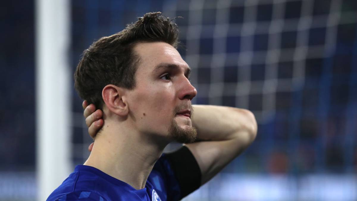 BENITO RAMAN (ab 64.): Keine 30 Sekunden auf dem Platz, hatte der Belgier die dicke Chance zum Ausgleich – und vergab (65.). SPORT1-Note: 4