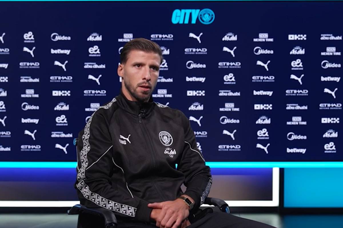 Rúben Dias hat seinen Vertrag bei Manchester City bis 2029 verlängert. Der Portugiese spricht über die "perfekten Bedingungen" bei den Sky Blues und seinen Traum, als Kind in der Premier League zu spielen.