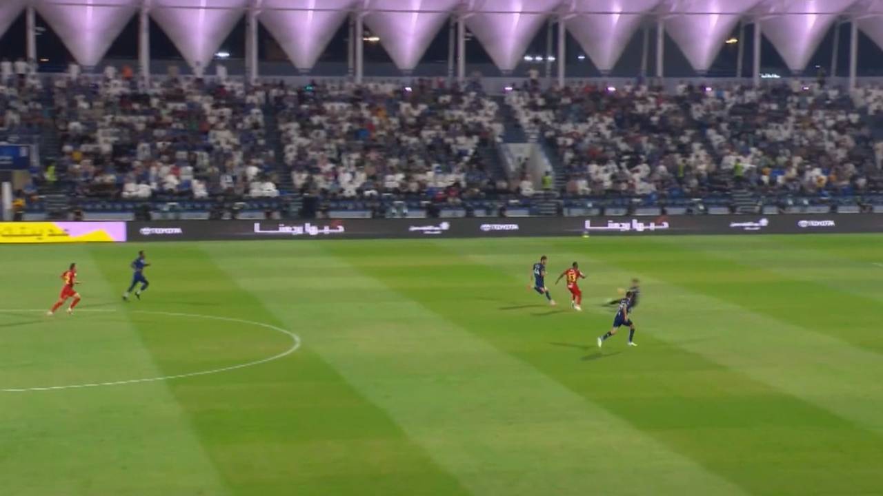 Saudi-Pro-League: Platzverweis entscheidet Spiel