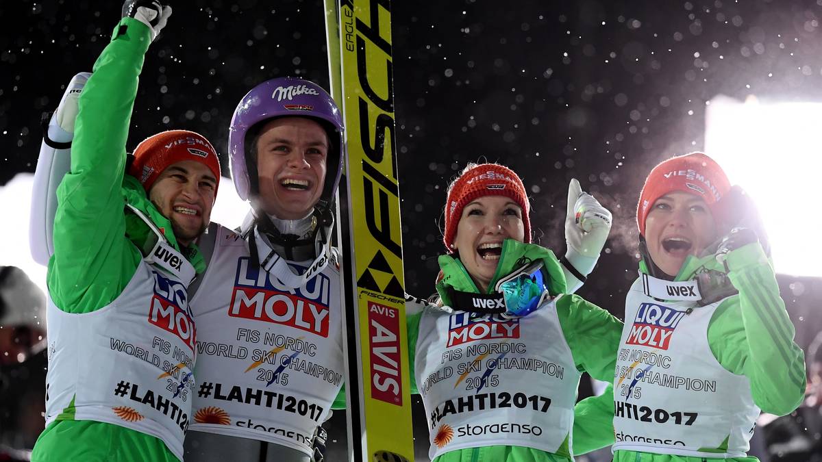 SVENJA WÜRTH (SKISPRINGEN): Gold im Mixed-Wettbewerb 