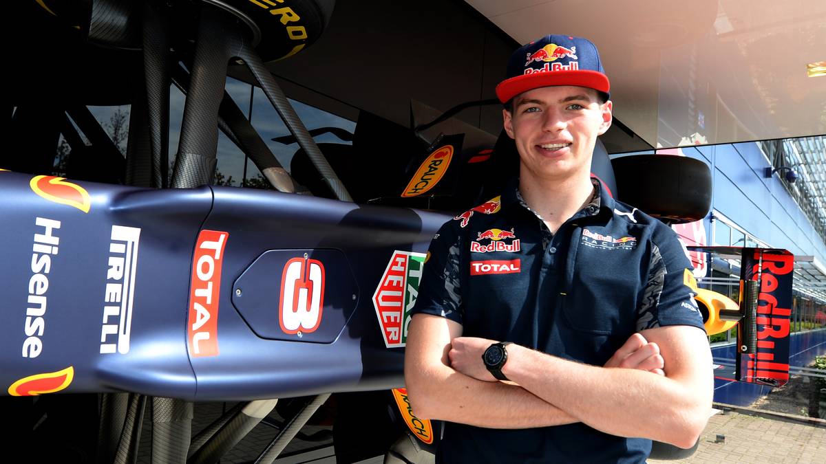 MAX VERSTAPPEN: Red Bull, Jahresgehalt 6,6 Millionen Euro, Vertrag bis einschließlich 2018 (plus Option). Der junge Niederländer entwickelte sich gemeinsam mit Teamkollege Daniel Ricciardo zu einer Gefahr für Mercedes - Verstappen auch durch seinen rigorosen Fahrstil