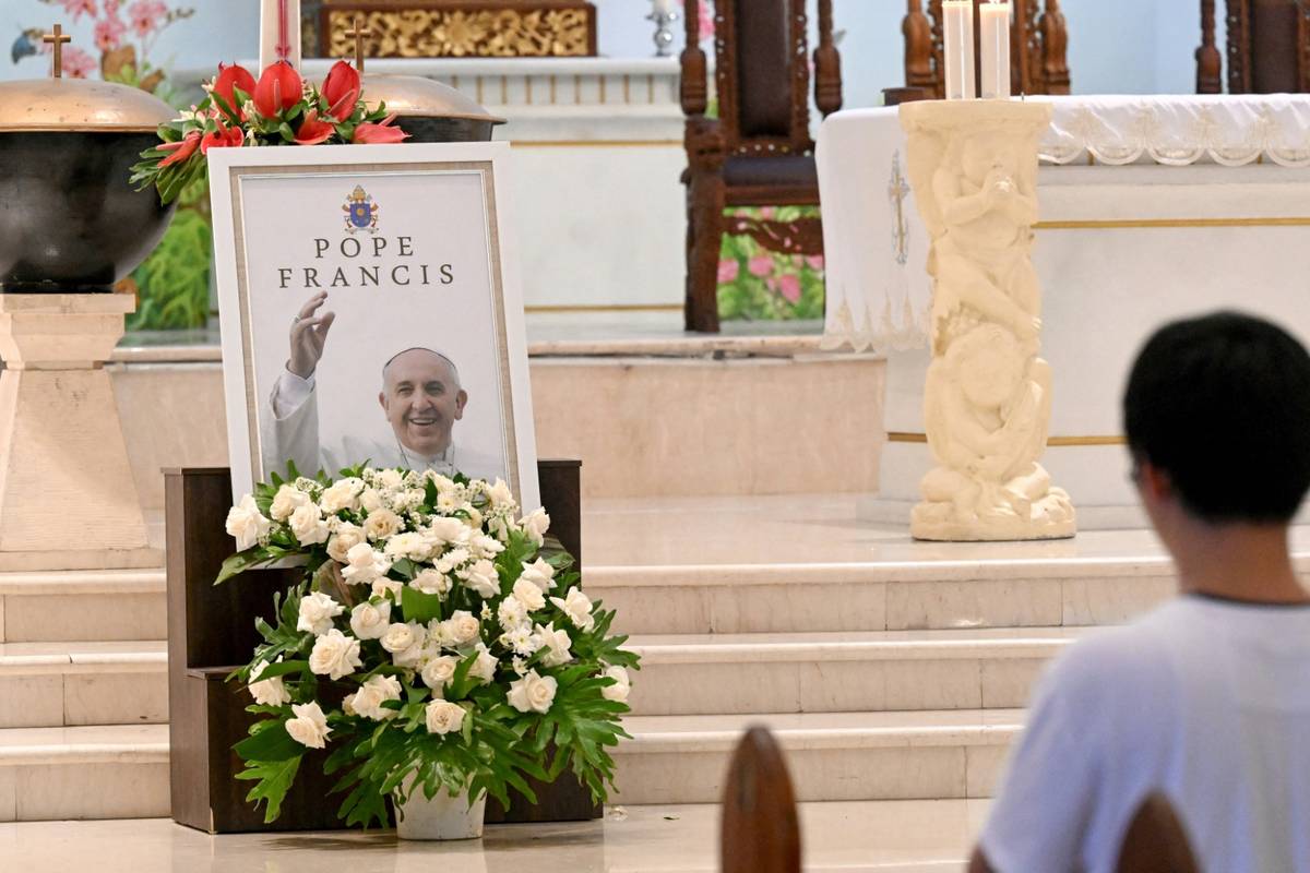 Papst-Begräbnis: Weitere Spiele verlegt