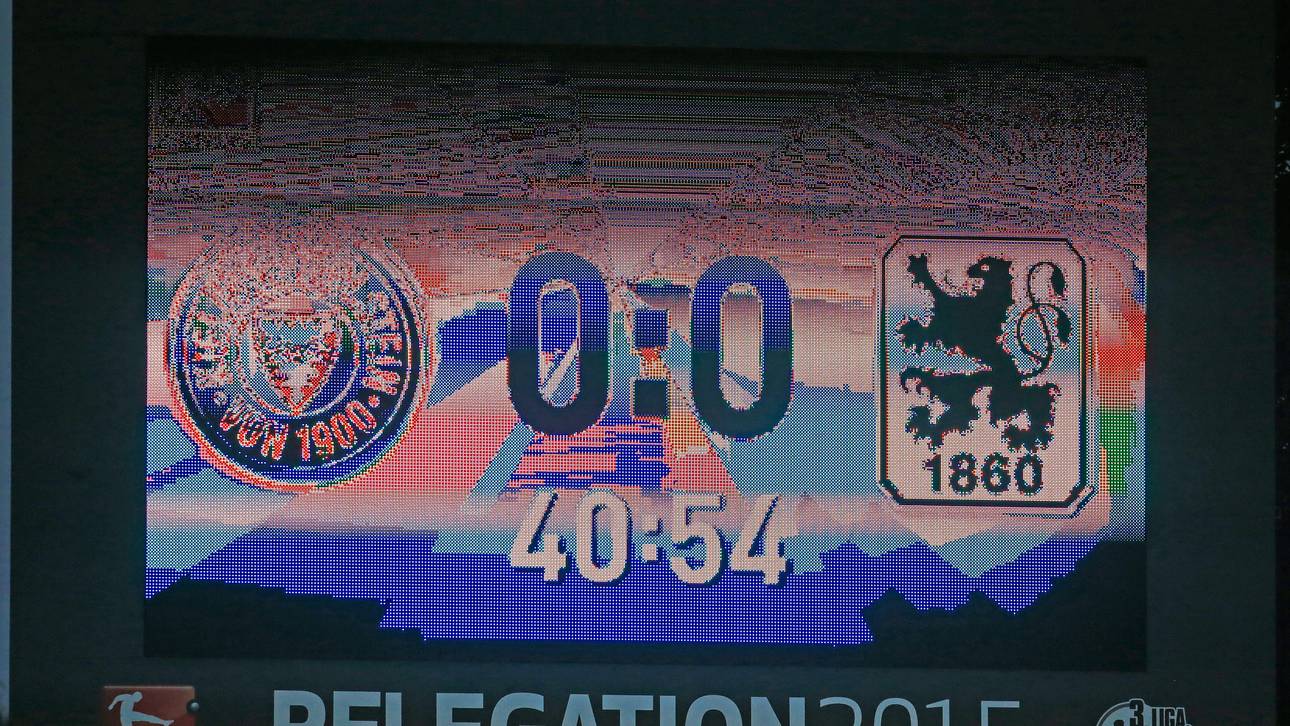 Holstein Kiel v 1860 Muenchen - 2. Bundesliga Playoff First Leg