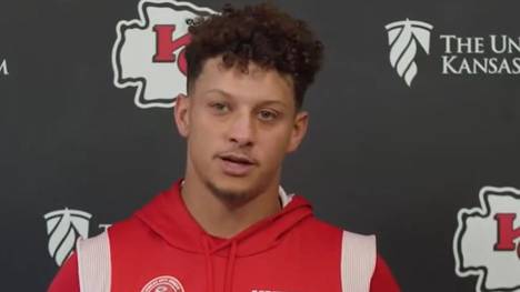 Chiefs-Quarterback Patrick Mahomes hofft, dass er noch einmal die Chance bekommt, gegen den derzeit verletzten Aaron Rodgers zu spielen. Der 27-Jährige hält den NFL-Star für ein großes Vorbild.