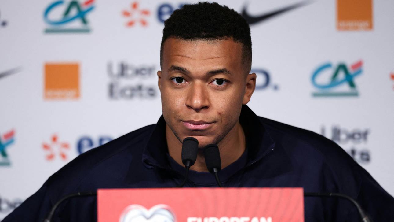 Mbappé gedenkt Opfern am Jahrestag