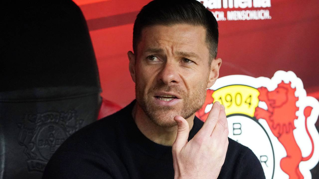 Wegen Leverkusen-Verbleib: Richard Keys kritisiert Xabi Alonso scharf