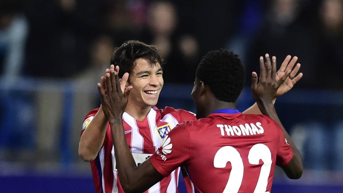 OLIVER TORRES (Atletico Madrid): Der 21 Jahre alte Offensivspieler steht angeblich im Fokus des BVB, der sich nach dem gescheiterten Transfer des Mainzers Yunus Malli noch auf der Suche nach Verstärkungen für die Außenbahnen befindet. Der Spanier, der angeblich eine Ausstiegsklausel in Höhe von 24 Millionen Euro besitzt, würde ins Profil passen. SPORT1-Prognose: Aufgrund der hohen Ablöse ist ein Transfer als unwahrscheinlich