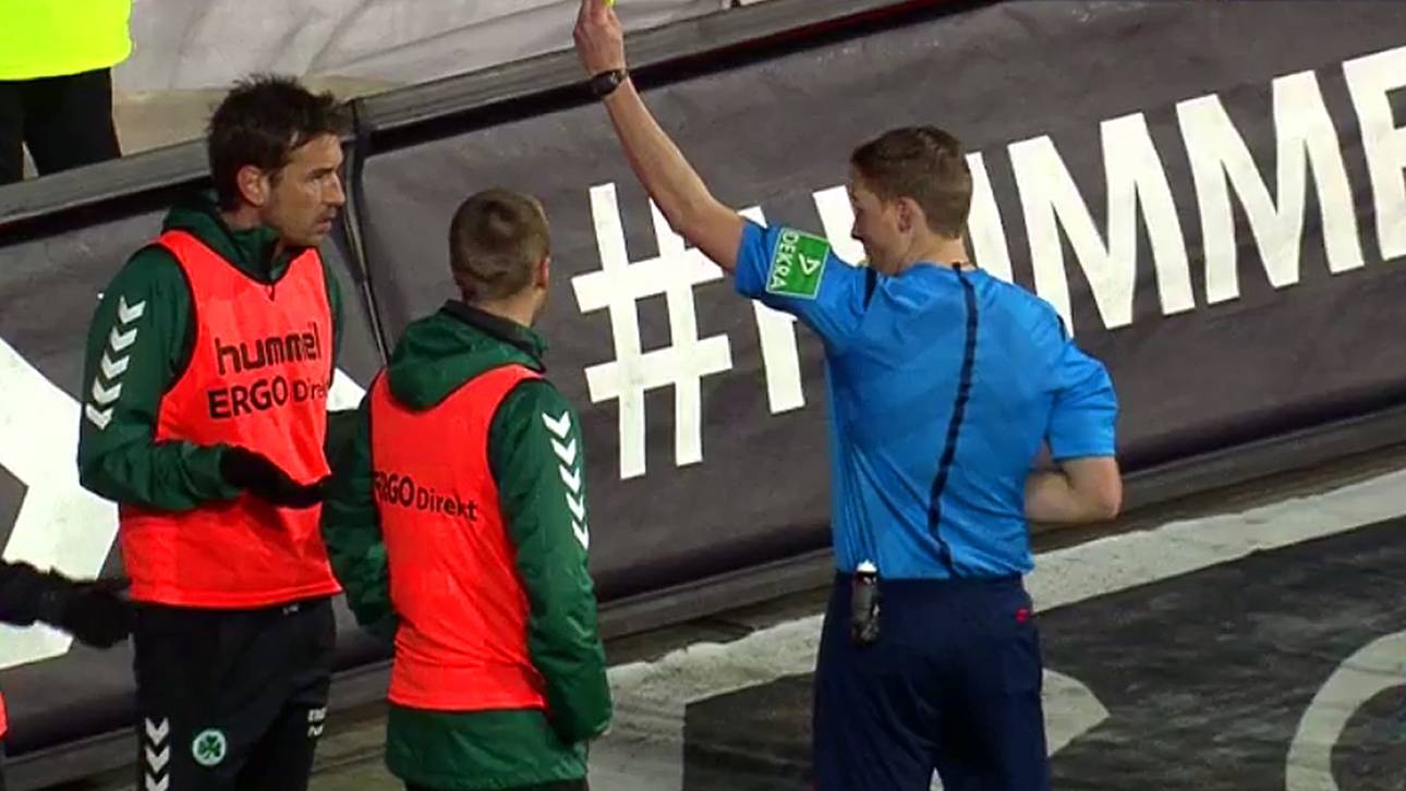 Kuriose Gelbe Karte für Sukalo