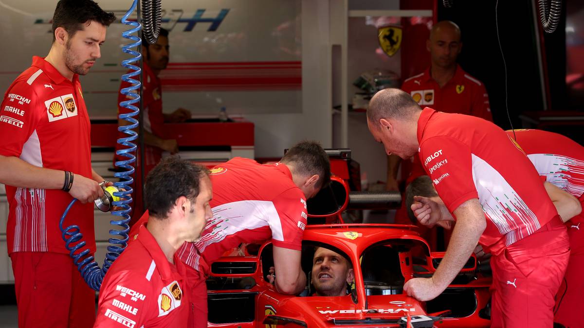 TEAM: Im Vorjahr verspielte Ferrari den möglichen Titel in der zweiten Saisonhälfte. Danach sieht es derzeit nicht aus. "Im Moment klappt alles sehr gut", sagt Vettel. Ferrari hat den SF71H konstant weiterentwickelt
