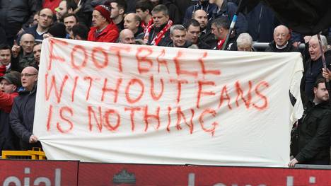 Liverpooler Fans protestieren gegen die geplante Ticketerhöhung