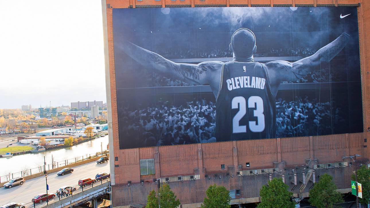 Berater erklärt James‘ Milliardendeal