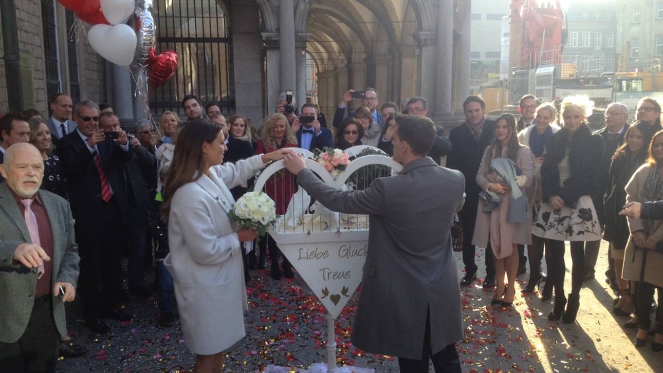 Zoller gibt Laura Wontorra das Ja-Wort