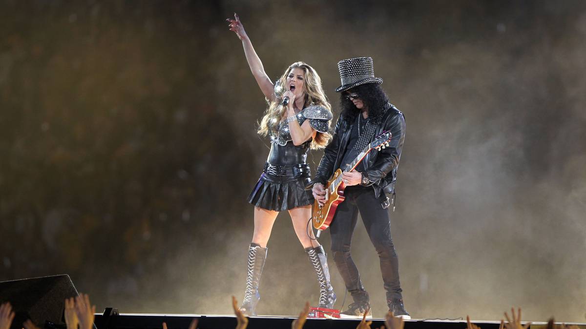 Unter anderem tritt auch der ehemalige Gitarrist von Guns 'N Roses, Slash, auf