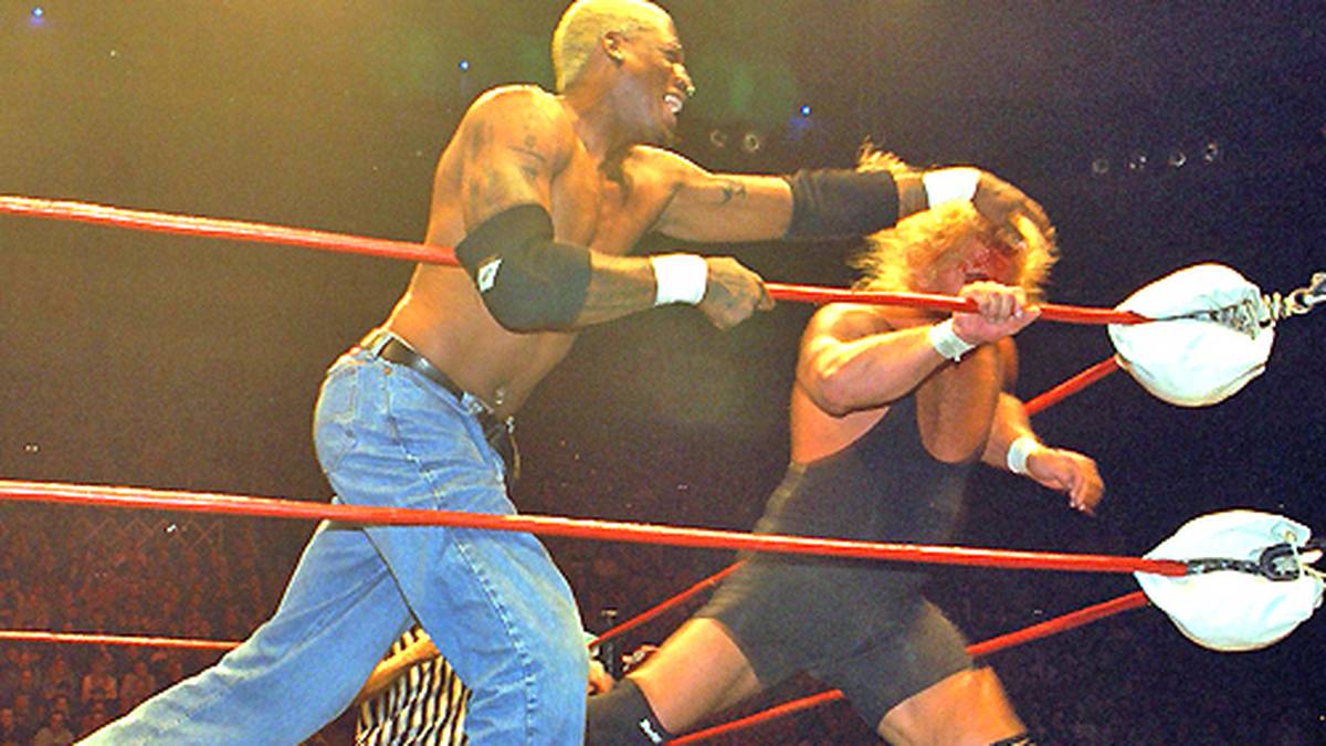 Rodman versucht sich zunächst als Wrestler. Später folgt auch Malone dem Beispiel seines ehemaligen Gegenspielers