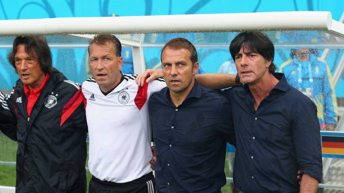 und wird als Teamarzt des DFB in Brasilien Weltmeister