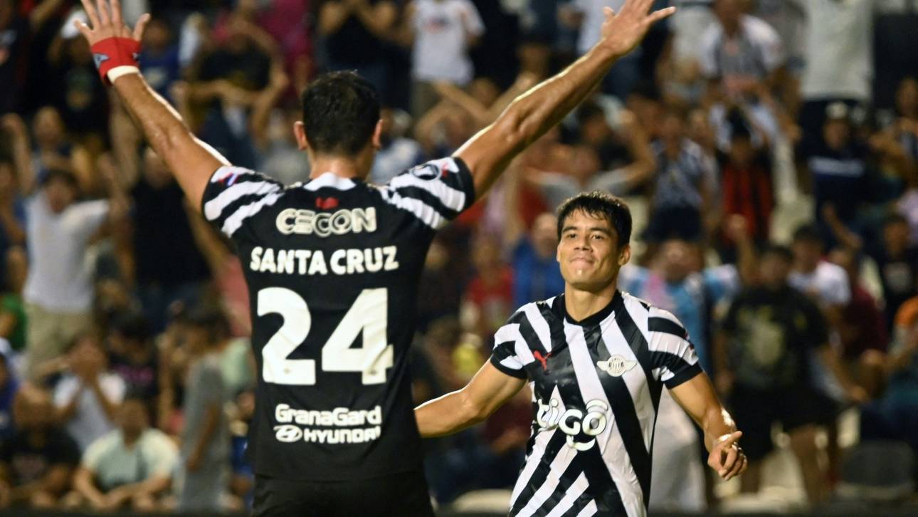 Santa Cruz trifft immer noch!