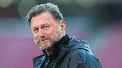 Hasenhüttl und der VfL empfangen Gladbach