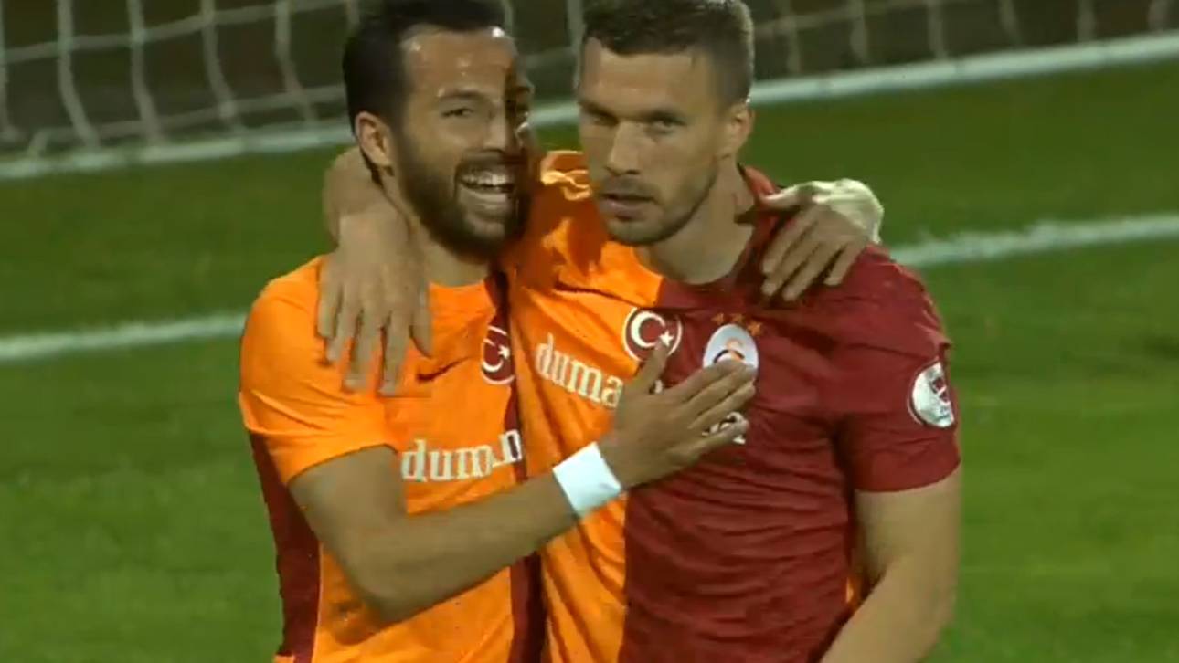 Pokal: Podolski lässt Gala träumen